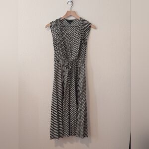 banana Republic Black and White Patterned Dress Size XS